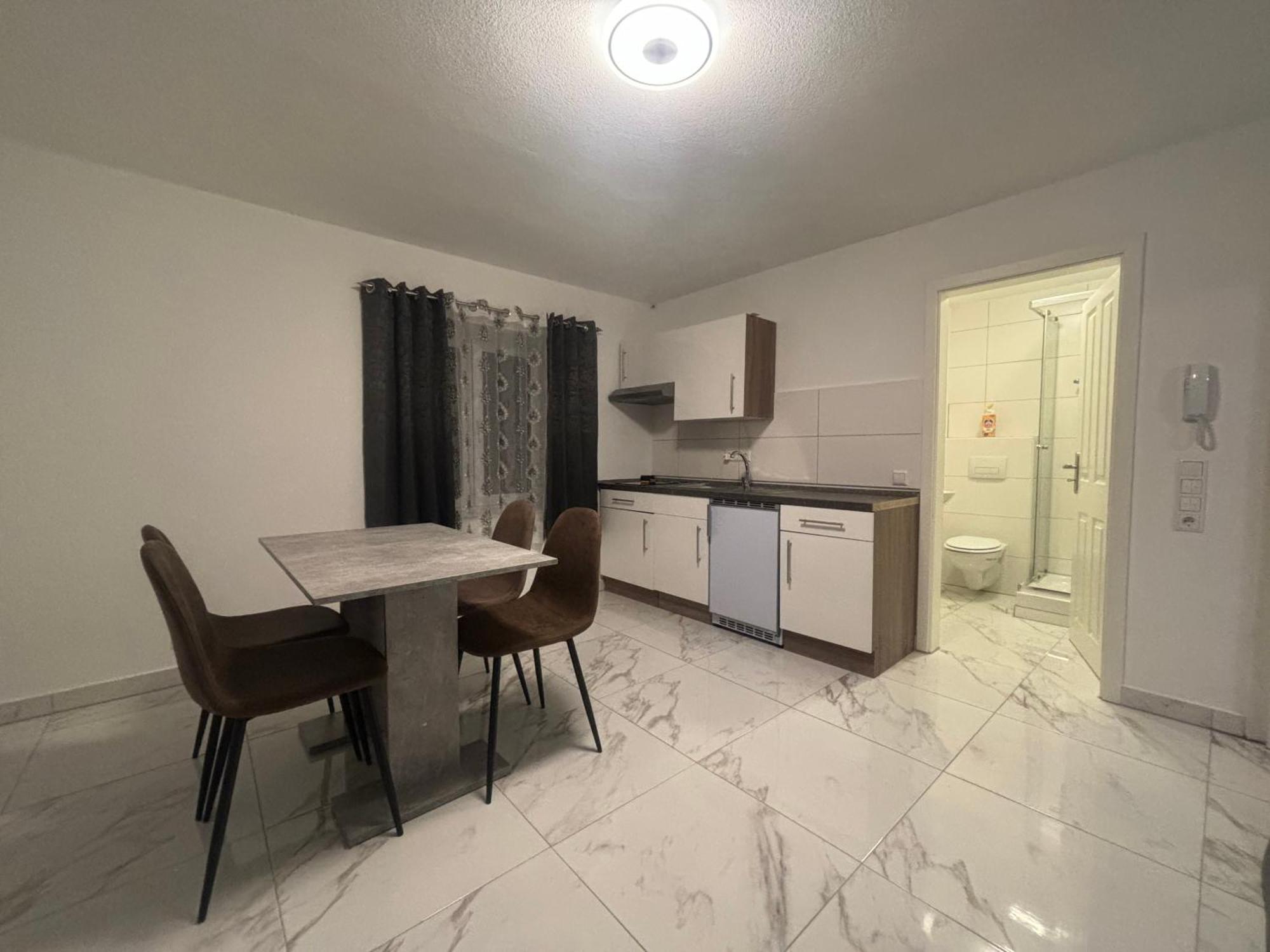 Safran Apartments Gunzburg Екстериор снимка